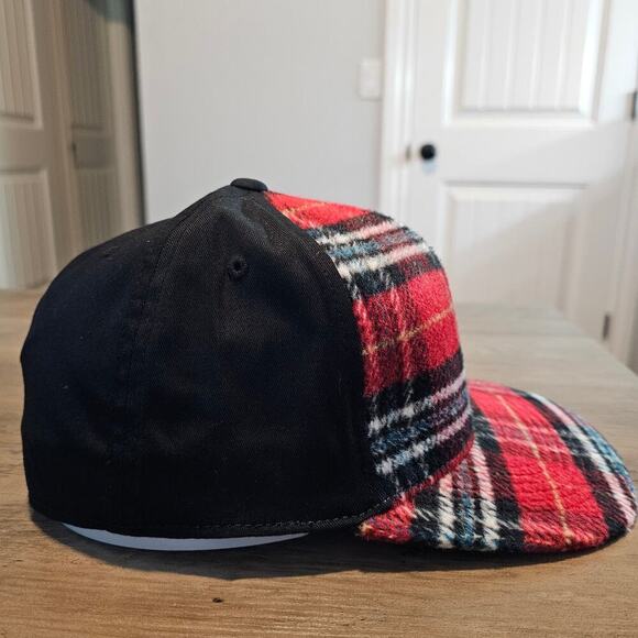 Vintage Louisville Cardinals Fitted Hat Red Plaid L Logo Script Embroidered NCAA - Picture 7 of 11